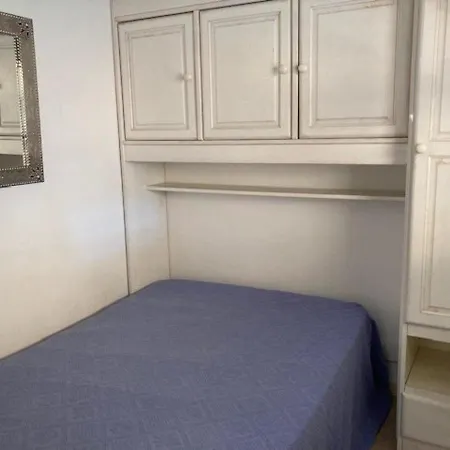 T2 Climatise Avec Parking, Centre-ville - Fr-1-308-184 Le Lavandou