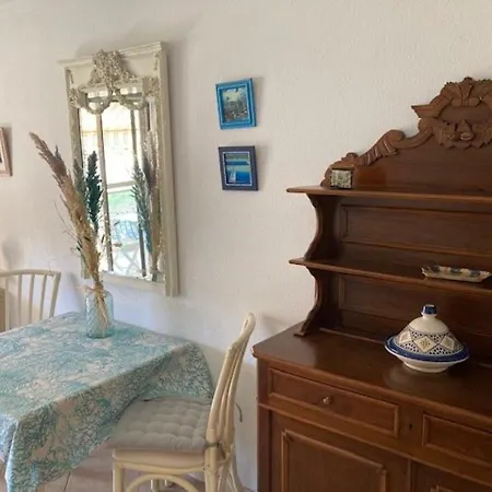 T2 Climatise Avec Parking, Centre-ville - Fr-1-308-184 Apartman Le Lavandou