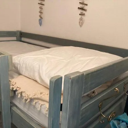 T2 Climatise Avec Parking, Centre-ville - Fr-1-308-184 Le Lavandou