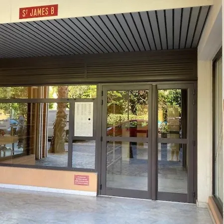 Apartman T2 Climatise Avec Parking, Centre-ville - Fr-1-308-184