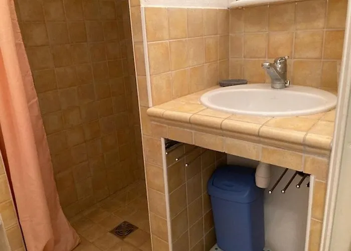 T2 Climatise Avec Parking, Centre-ville - Fr-1-308-184 Apartman