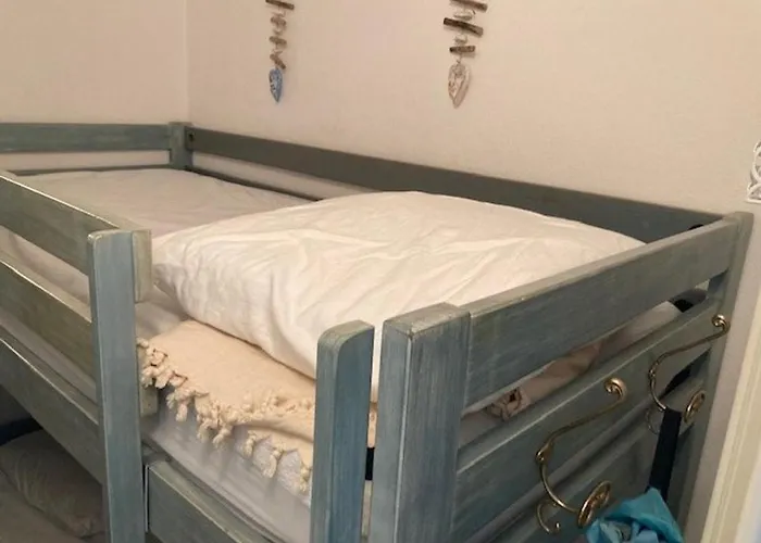 T2 Climatise Avec Parking, Centre-ville - Fr-1-308-184 Le Lavandou